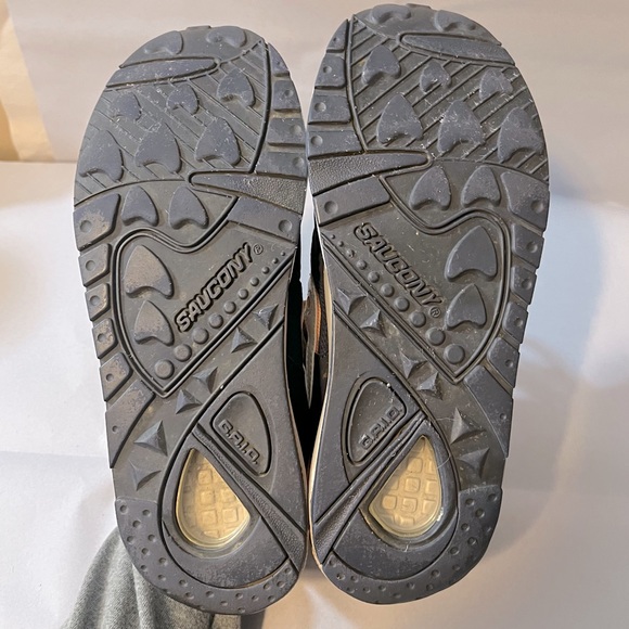 Saucony Grid 9000 Kith Sneaker Suede Leather & Mesh Upper Size EU 38 - Picture 7 of 9